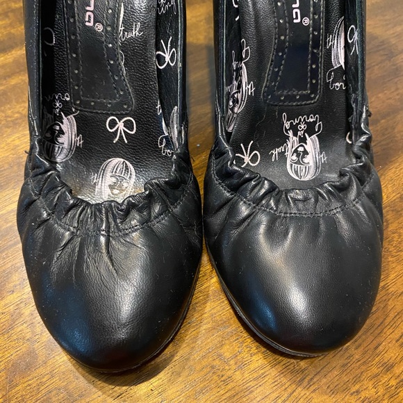 FORNARINA Black Leather Round Toe Back Bow Pumps Size 38 - Picture 2 of 10